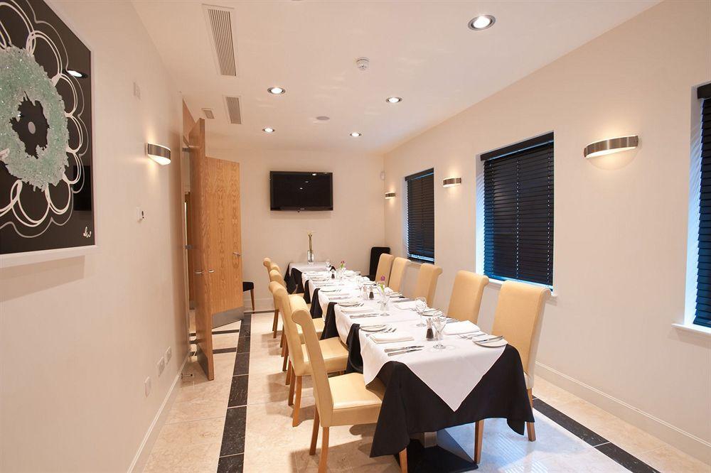 Rox Hotel Aberdeen By Compass Hospitality Exterior photo