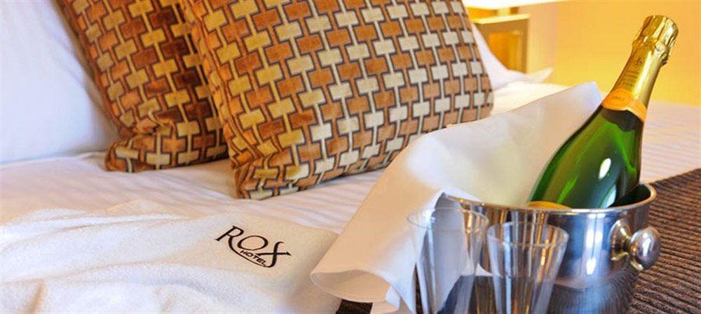 Rox Hotel Aberdeen By Compass Hospitality Exterior photo